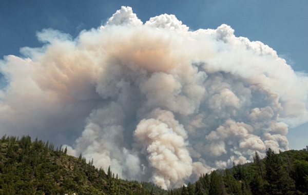 Giant Wildfires Can Create Their Own Weather