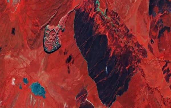 'Gateway to Hell': Giant Hole in Siberia Is Expanding Rapidly