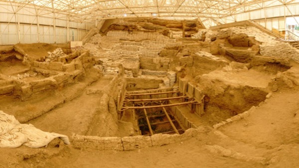 Did Ancient Men and Women Really Live as Equals in Çatalhöyük?
