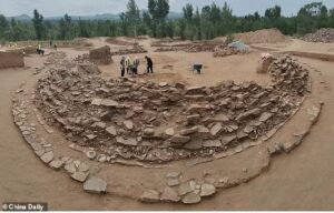 Archeologists make 5000-year-old discovery while excavating an ancient burial site