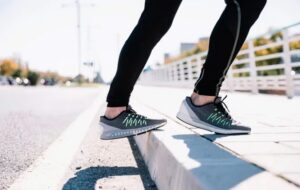 Dinlenerek Yürümek Sürekli Yürümekten Daha Fazla Kalori Yaktırır