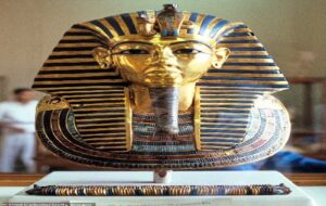'Overlooked' clue on Tutankhamun's death mask that could re-define the boy-king's death