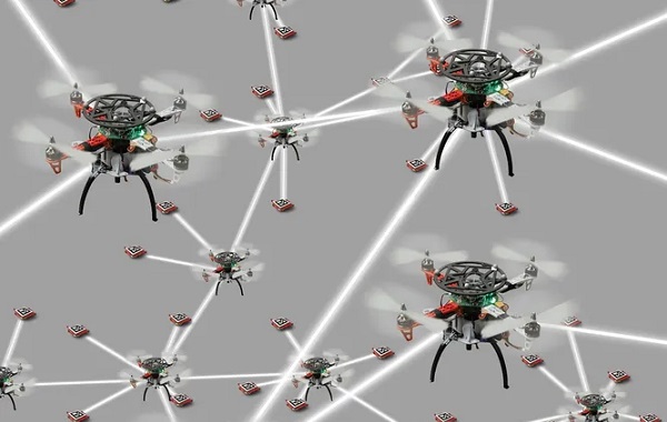 Robot Sürüsü Ortak Bir “Sinir Sistemi” ile Donatıldı