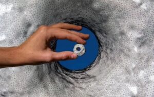 12.000 Yıllık Delikli Kayalar Tekerleğin Erken Kanıtı Olabilir