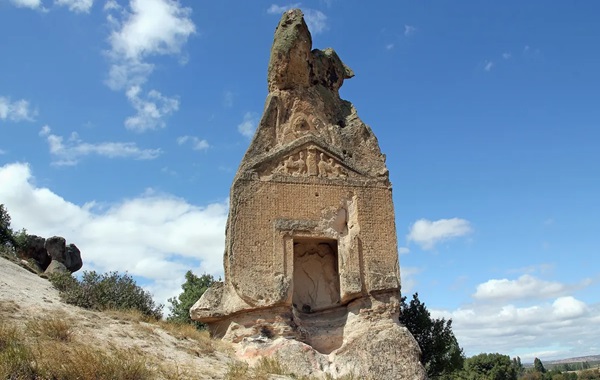 "Unlocking the Past: How Ancient Inscriptions Resurrect Forgotten Languages"