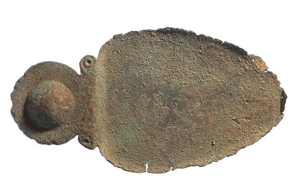 Man Adası'nda 2.000 Yıllık Bir Fal Kaşığı Bulundu