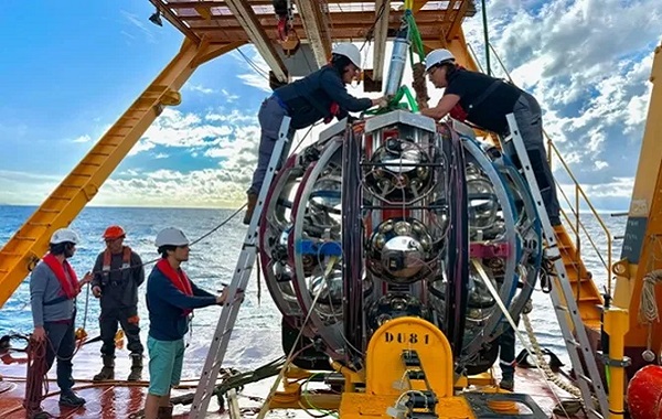 Kaydedilen En Yüksek Enerjili Nötrino