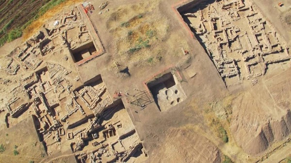 Mysterious Bronze Age Rituals in Başur Höyük: Human Sacrifice Exposed