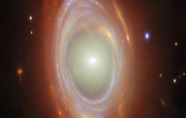 Einstein Didn't Think This Stunning Picture Was Possible. We're Glad He Was Wrong.