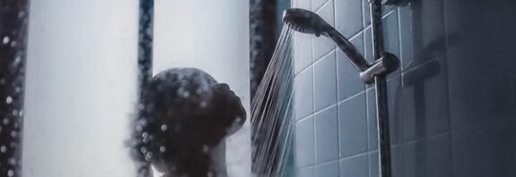 Bilim İnsanlar Duşta Kesinlikle Soğuk Su Kullanılmaması Gerektiğini Açıkladı