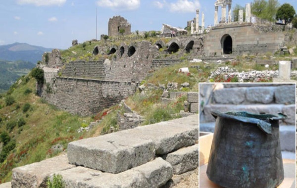 Tarihe Açılan Kapı