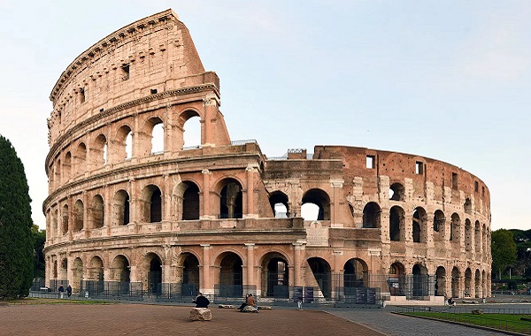 Roma Yapıları Binlerce Yıl Ayakta Kalırken, Bizimkiler Neden 50 Yılda Çöküyor?