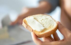 Tereyağı Kansere Karşı Bağışıklık Tepkinizi Zayıflatıyor