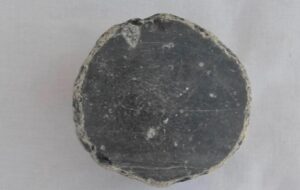 Karaman'da Keşfedilen 8.500 Yıllık Obsidyen Ayna Dünya Basınında Yer Aldı