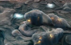 Jüpiter'deki Şimşek, Dünya'dakinden Bir Milyon Kat Daha Güçlü