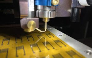 Yapay Nöronlar Canlı Beyin Hücreleriyle Etkileşime Girmeyi Başardı